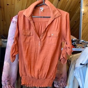 Light weight burnt orange blouse